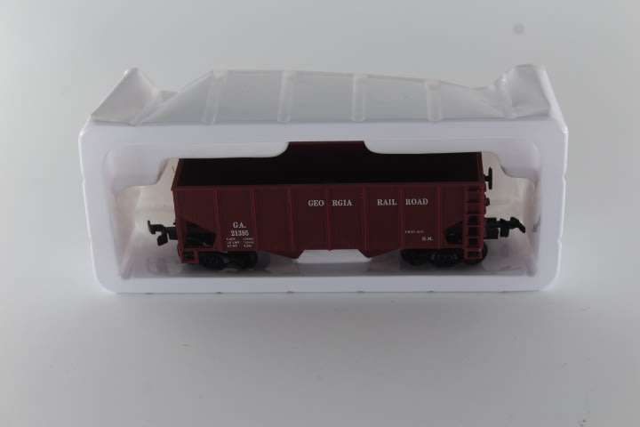 ERIE Covered Coal Hopper