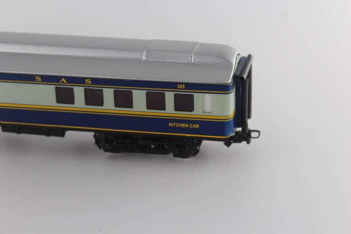 SARM : South African Classic Blue Train Kitchen Wagon (Lima Coupler's)