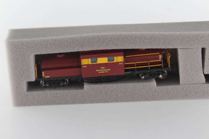 SARM: Steam Heating Wagon (SAR Maroon)