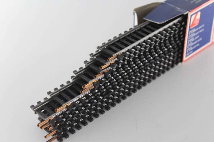 Lima : 12 x Straight Lima Tracks