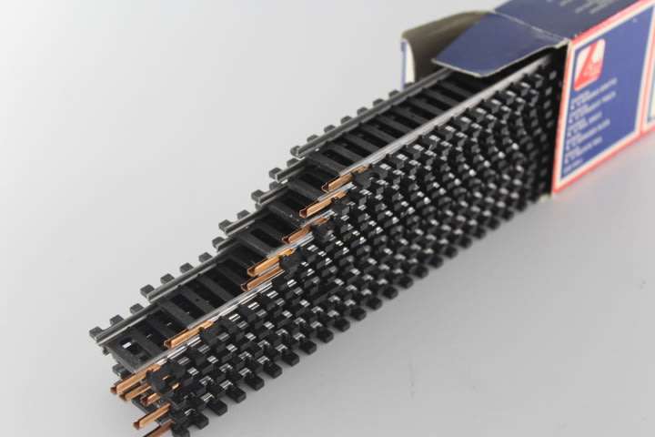 Lima : 12 x Straight Lima Tracks