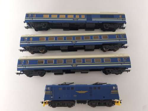 Lima : Blue Train Set "K" Rare Set