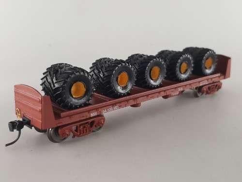 SARM : SAR DZ Wagon with Tractor Tyres (Lima Couplers)