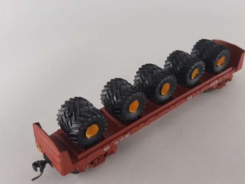 SARM : SAR DZ Wagon with Tractor Tyres (Lima Couplers)