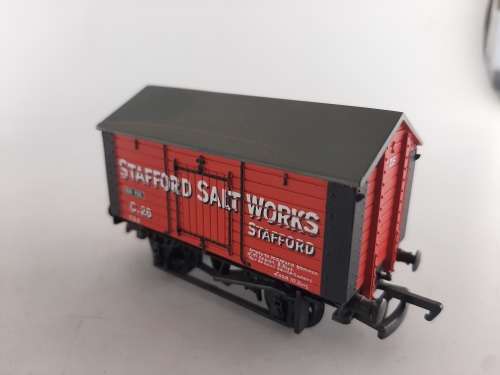 Bachmann : 3 x Stafford Salt Wagons