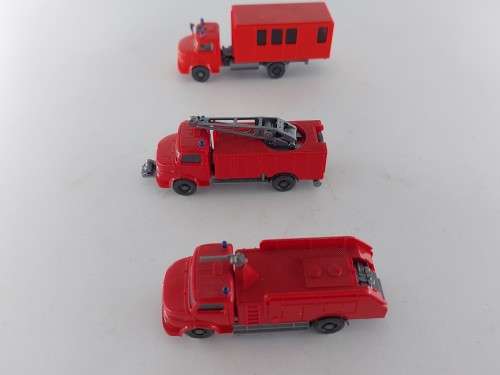 Wiking : 3 x Bull Nose  Rescue Trucks