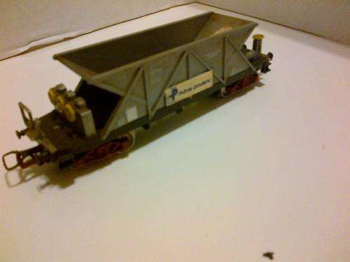 Silver Coal Hopper HO