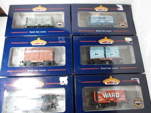 6 x Bachmann Branch Line Rolling Stock OO