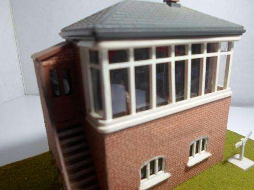 Train Control Tower (HO)