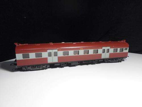 Lima : Suburban 1st Class Coach