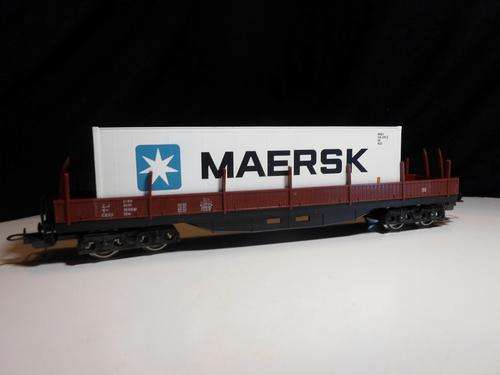 Lima Flatbed with MAERSK Container