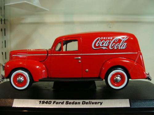 Ford : 1940 Coca Cola delivery van
