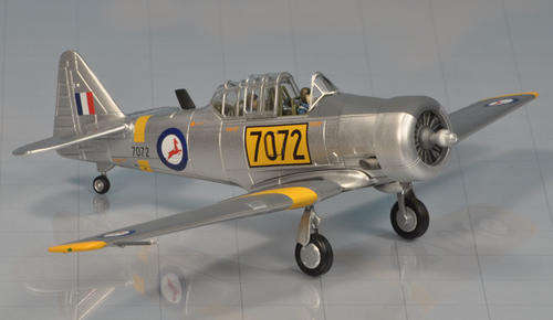 Hobby Master : HA1515 AT-6 Texan South African Air Force