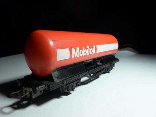 Lima Mobiloil Tanker
