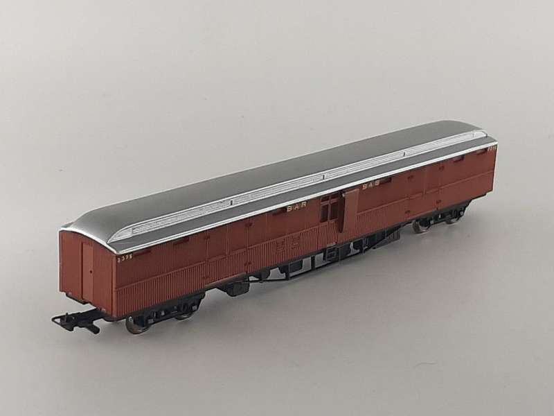 SARM: 1st Class SAR  Passenger Wagon (Imperial Brown)