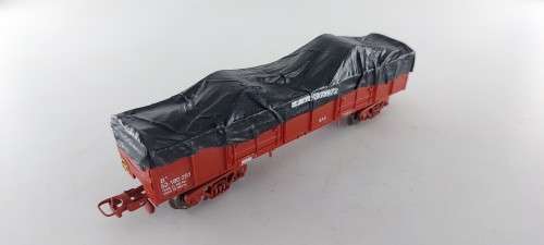 South African Railways Model Train : SAR BLJ Coal Wagon with Tarp (Lima Couplers)