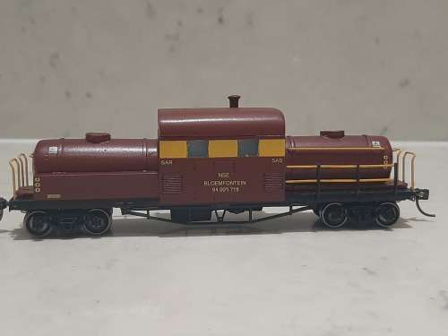 SARM : SAR Steam Heating Wagon  ( Kadee Couplers)