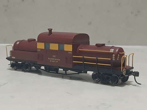 SARM : SAR Steam Heating Wagon  ( Kadee Couplers)
