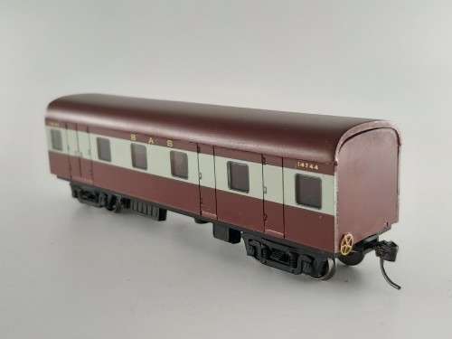 SARM : SAR Officials Coach  ( Kadee Couplers)
