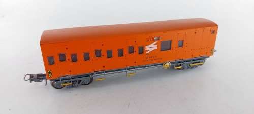 SARM :) South African Spoornet Shunter Wagon ( Lima Couplers)