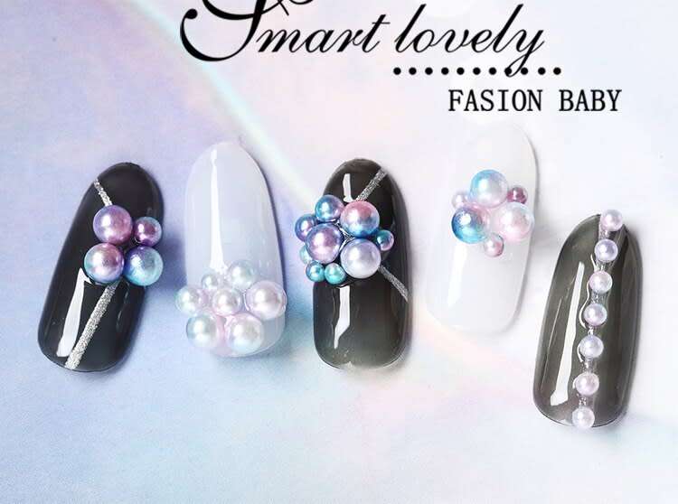 Mermaid Pearl Nail Art