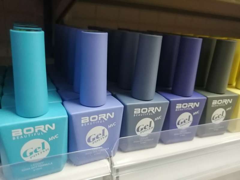 10 Born Beautiful Gel Polishes
