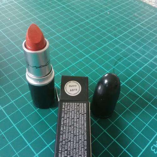 lipstick