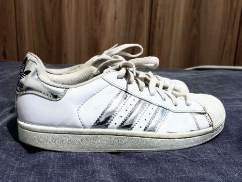 Ladies adidas Takkie