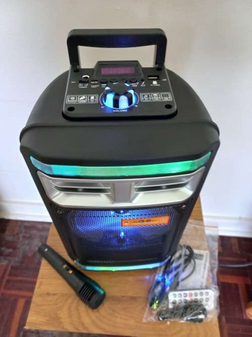 Ecco speaker 1000W  with microphone and remote