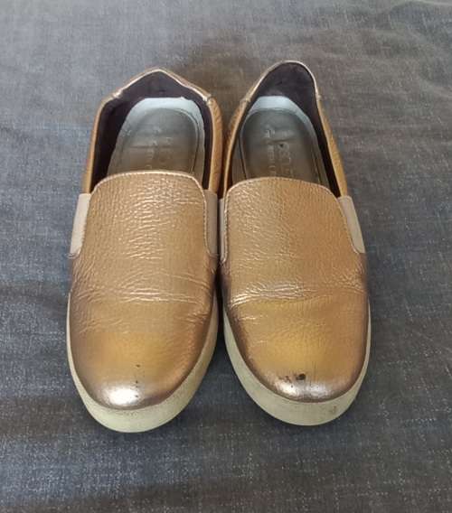 Ladies Green cross shoes
