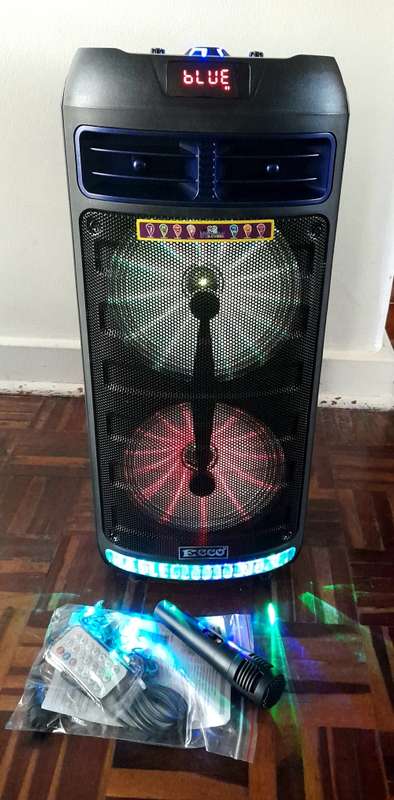 BIG 8x2` Ecco 3000W Bluetooth Speaker with microphone and Remote