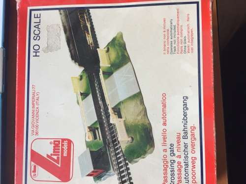 Lima HO Scale Crossing Gate