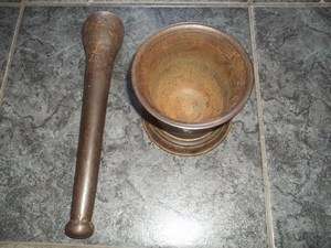 HEAVY STEEL PESTLE AND MORTOR