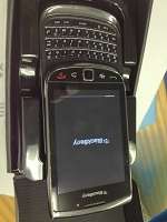 BlackBerry Torch 9800 in box