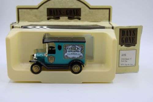 Lledo Model T Ford Panelvans Shell,Grants,Jameson