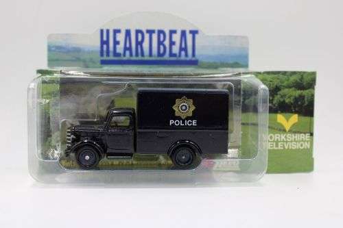 Lledo 1950 Bedford Trucks,SHELL,Rupert the Bear,Lucozade,Weet Bix
