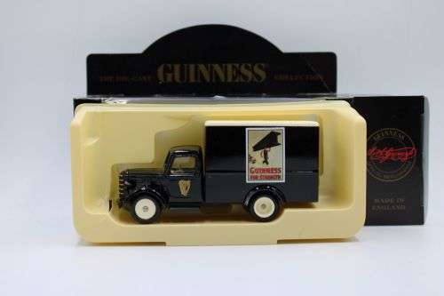 Lledo 1950 Bedford Trucks,Guinness,Weet Bix,BlackandWhite Whiskey,Carry on Sergeant!