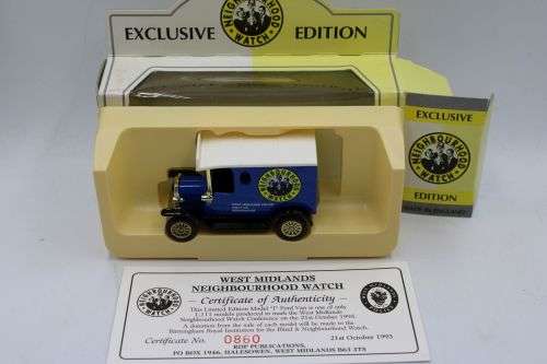 Lledo 1920 Ford model T-Stanley Gibbons Ltd Edition,Cambells Beefsteak soup,Rowntrees Cocoa,Italy
