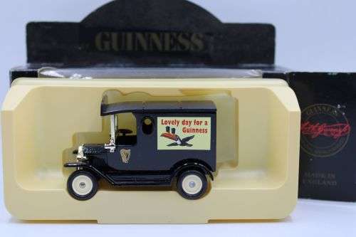 Lledo 1920 Ford model T-Guinness,Scouts,Ringtons Tea,Walkers Potato Crisps,Cadburys Eclairs