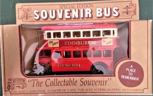 Lledo-Souvenir Busses