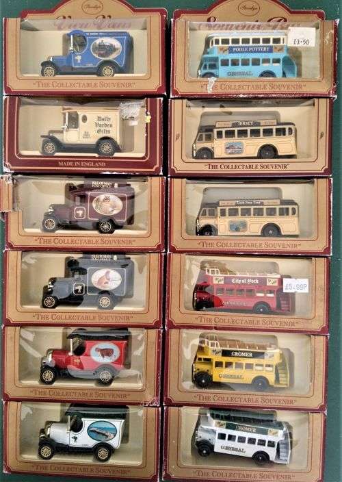 Lledo-Souvenir Bus and Vans