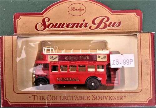 Lledo-Souvenir Bus and Vans