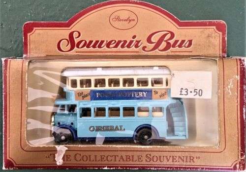 Lledo-Souvenir Bus and Vans