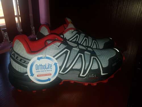 BRAND NEW SALOMON SPEEDCROSS 3 TRAIL SHOES SIZE 11
