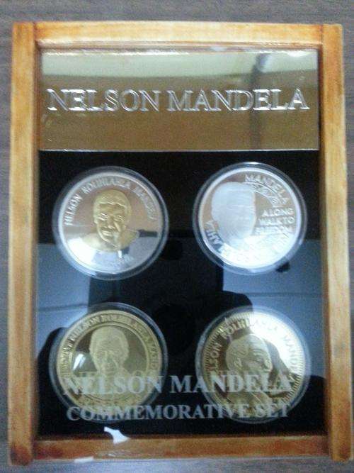 Nelson Mandela Commemorative Set