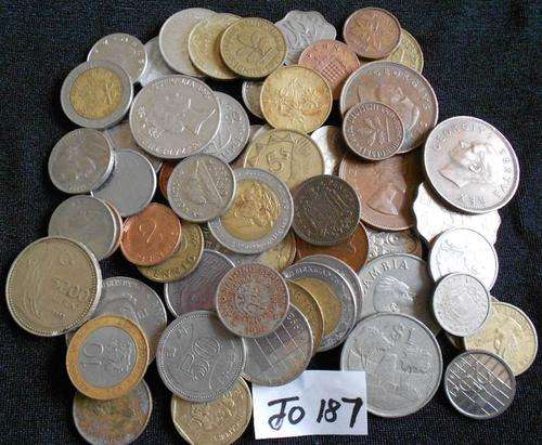 60 UNSORTED QUALITY MIXED WORLD COINS. BID PER COIN TO TAKE THE LOT.