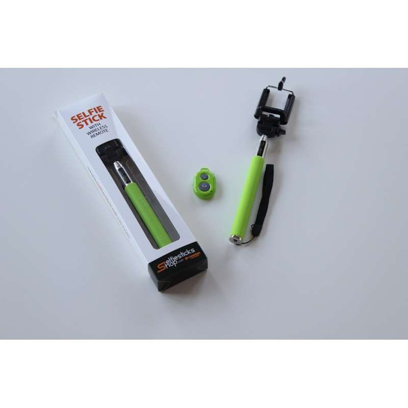 Selfie Stick with Blue Tooth Remote - Green