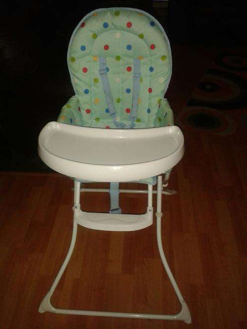 BARGAIN ALL 3 ITEMS WALKING RING, HIGHCHAIR AND ACTIVITY PLAYER