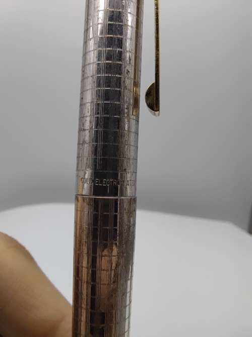 Vintage SHEAFFER 14k gold fountain pen