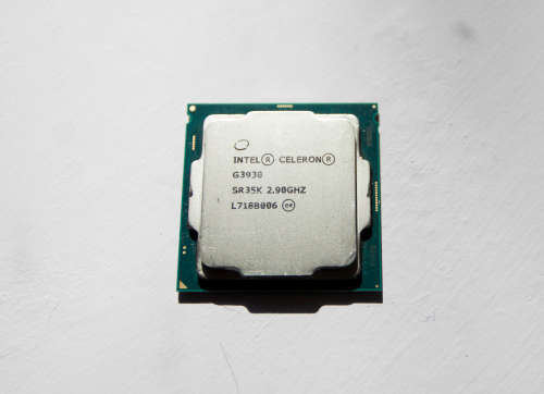 Celeron G3930